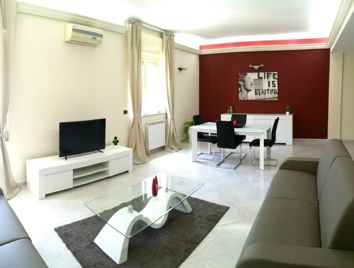 My Place Syracuse Екстер'єр фото